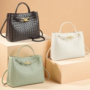 Small Intrecciato Andiamo Tote